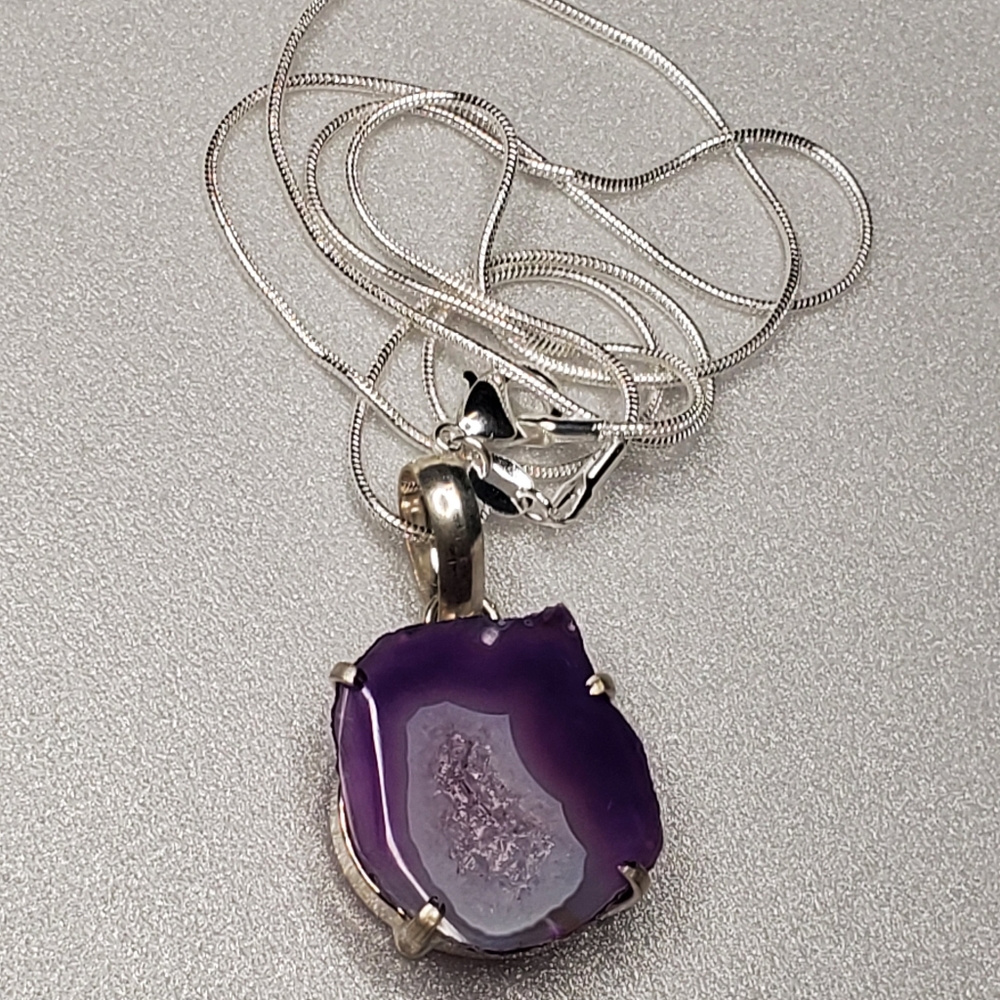 NEW Sliced Purple Colored Agate Pendant - Picture 3 of 6